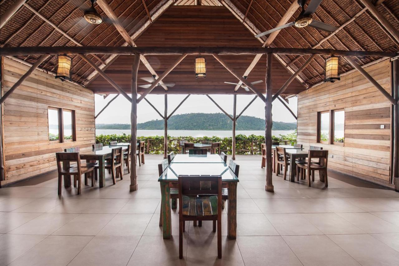 Telunas Private Island Sugi Exterior photo